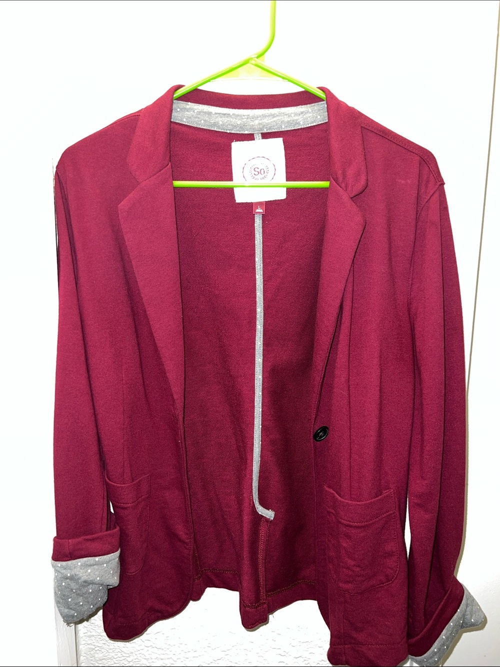 SO Women's Maroon Knit Blazer with Pocket Detail